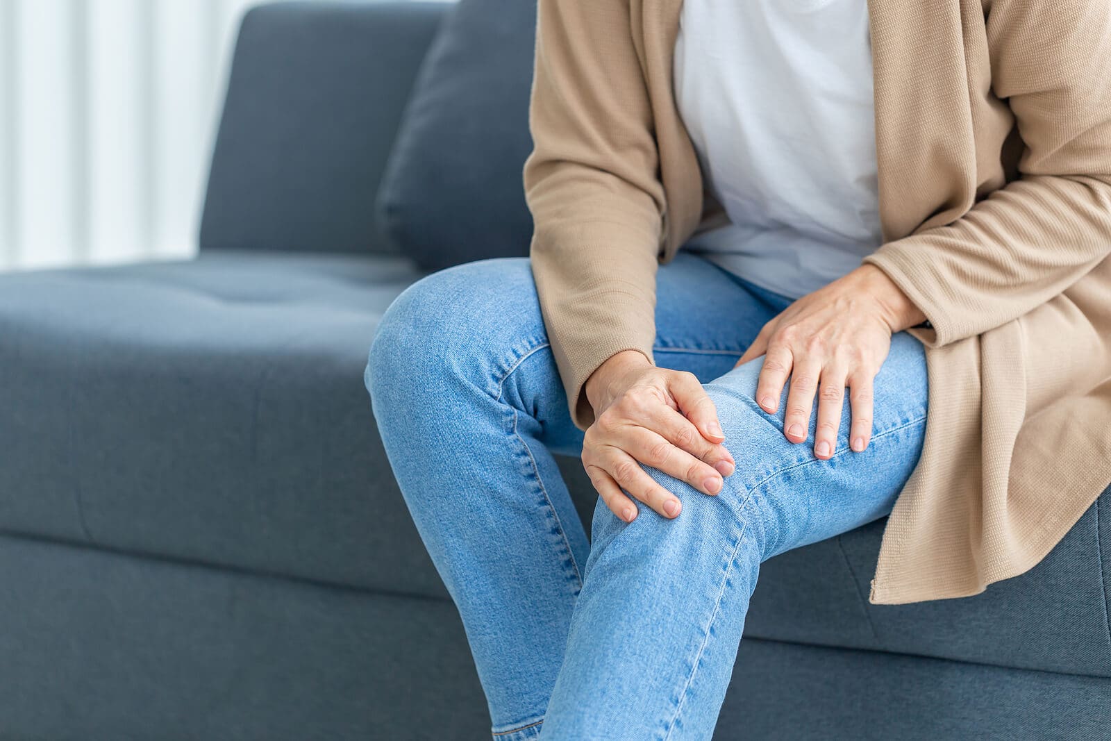 What Is Popping In My Knee? - Ward Chiropractic & Rehabilitation